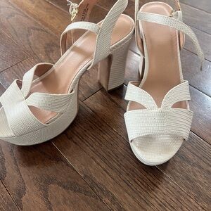 Elegant Cream Chunky Heel Sandals
